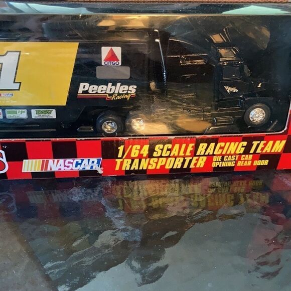 1997 Dewalt Racing #1 Die cast Transporter NIB - Picture 4 of 8